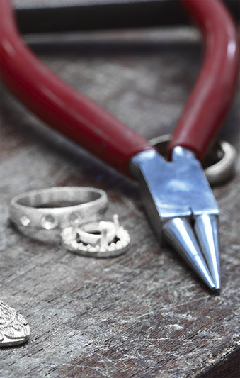 custom bridal tools jewelry